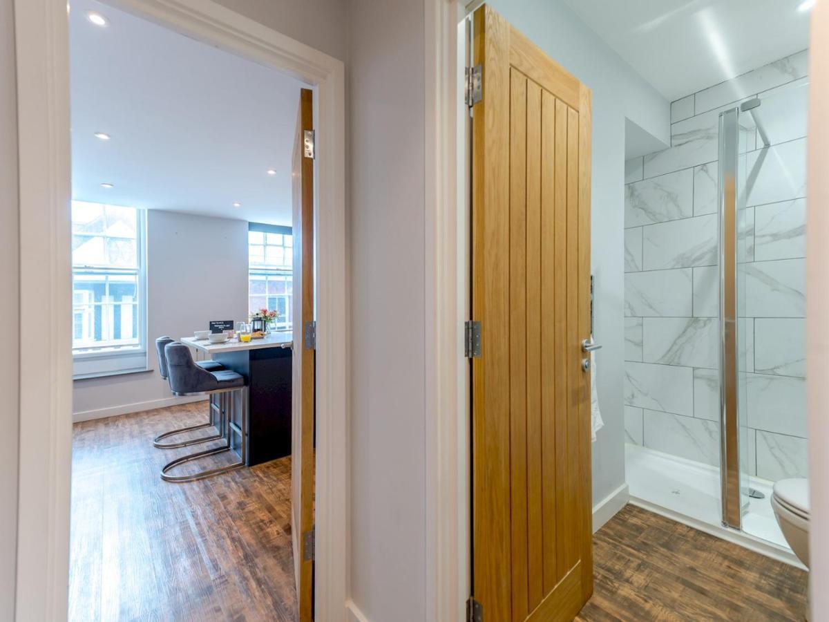 Pass The Keys 5B One Bedrom Central Modern Apartment Shrewsbury Luaran gambar